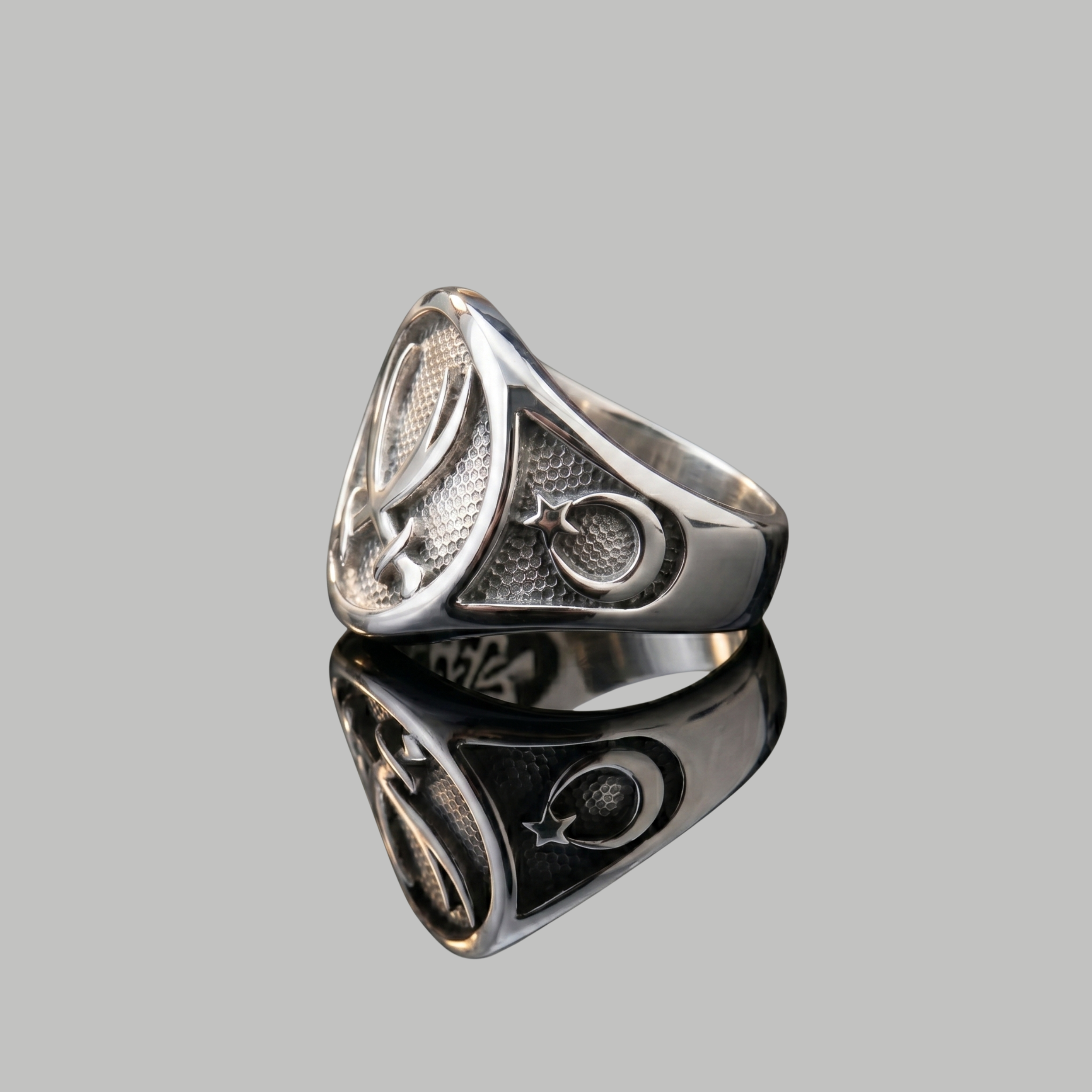Casablancan Saifayn Ring
